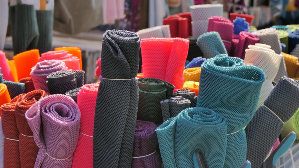 Bulk fabric rolls