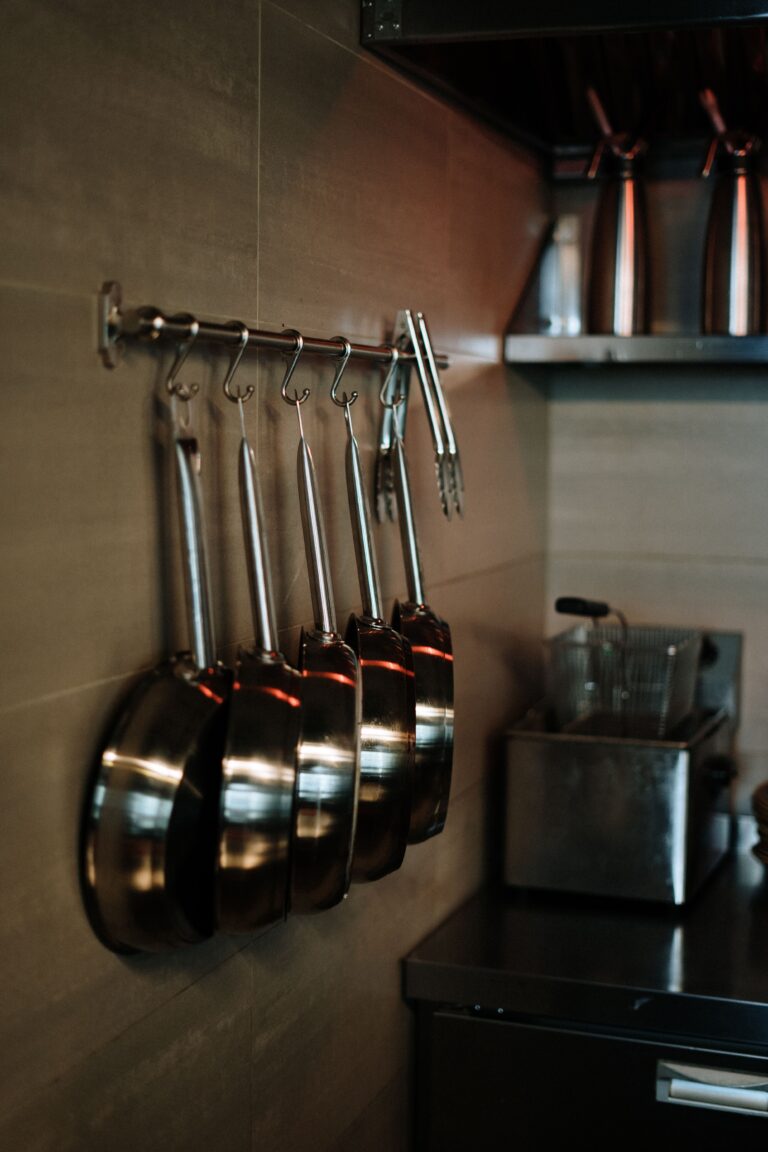 Stainless steel pan